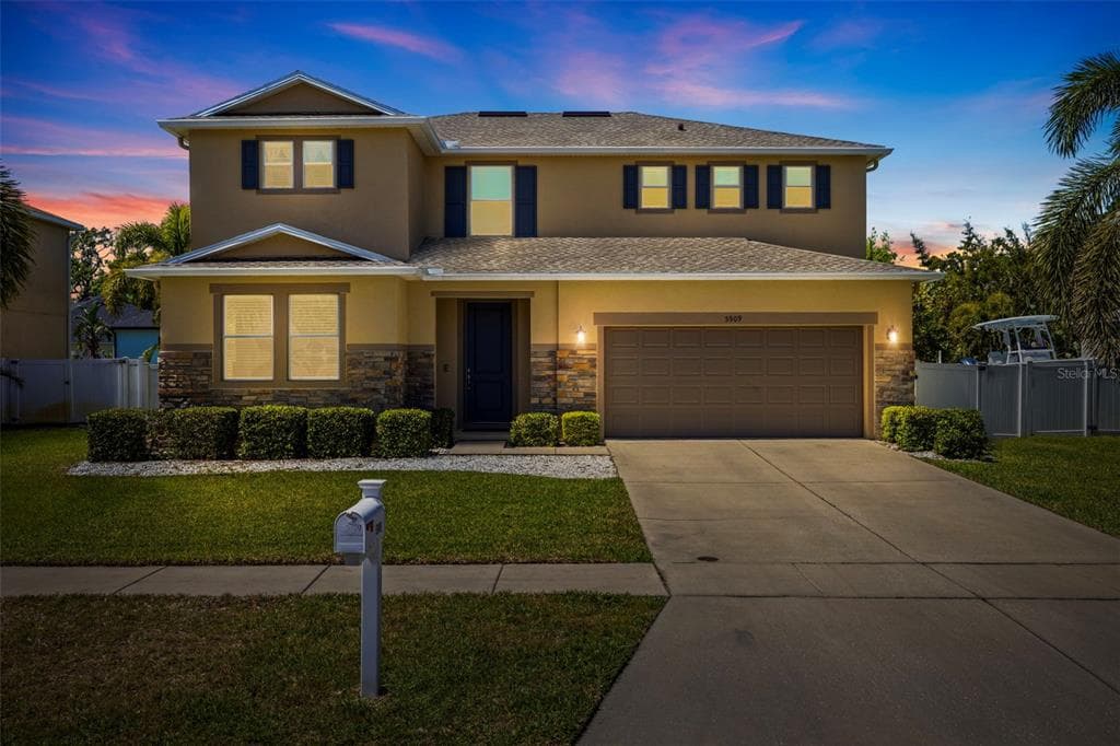 5909 CANTON STREET S ST PETERSBURG, FL 33712