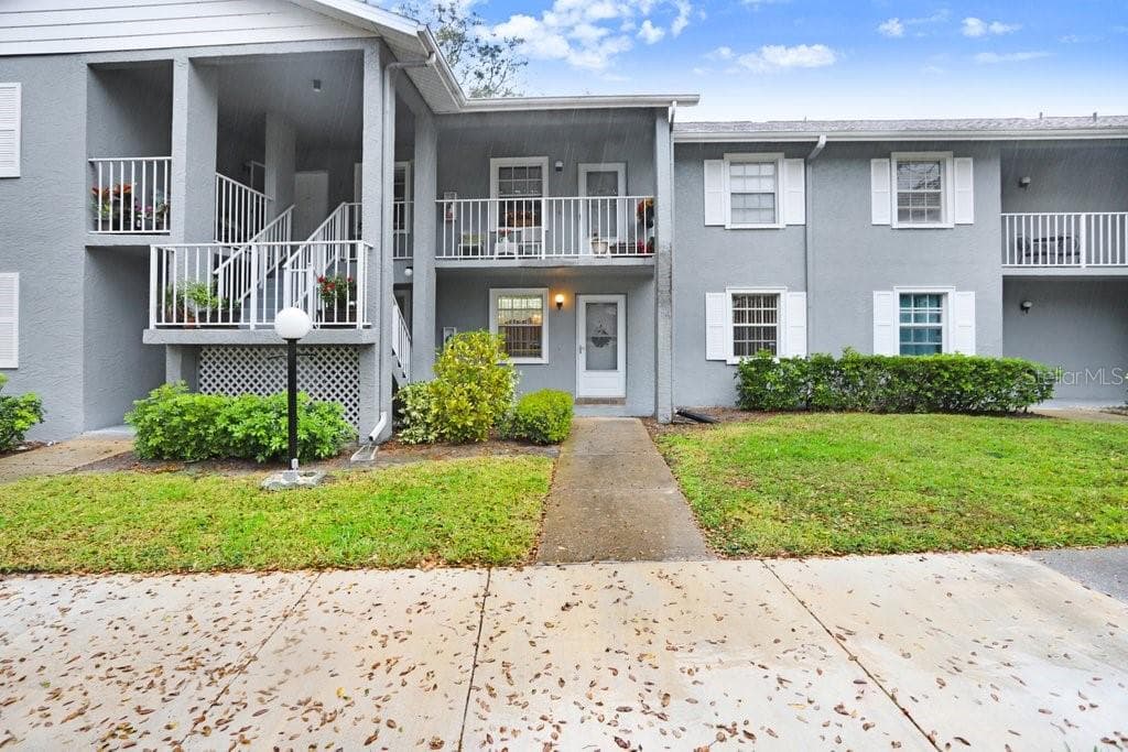 1420 OAK HILL DRIVE UNIT 102 DUNEDIN, FL 34698