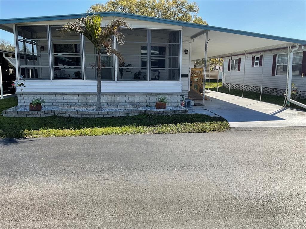 9900 ULMERTON ROAD UNIT 236 LARGO, FL 33771