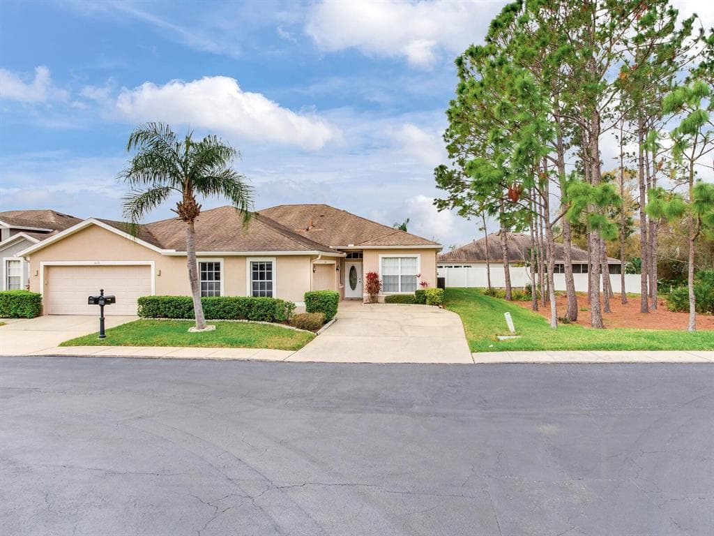 10138 MOWRY LANE TAMPA, FL 33625