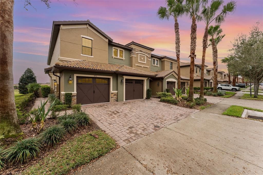 8924 AZALEA SANDS LANE UNIT 8924 DAVENPORT, FL 33896