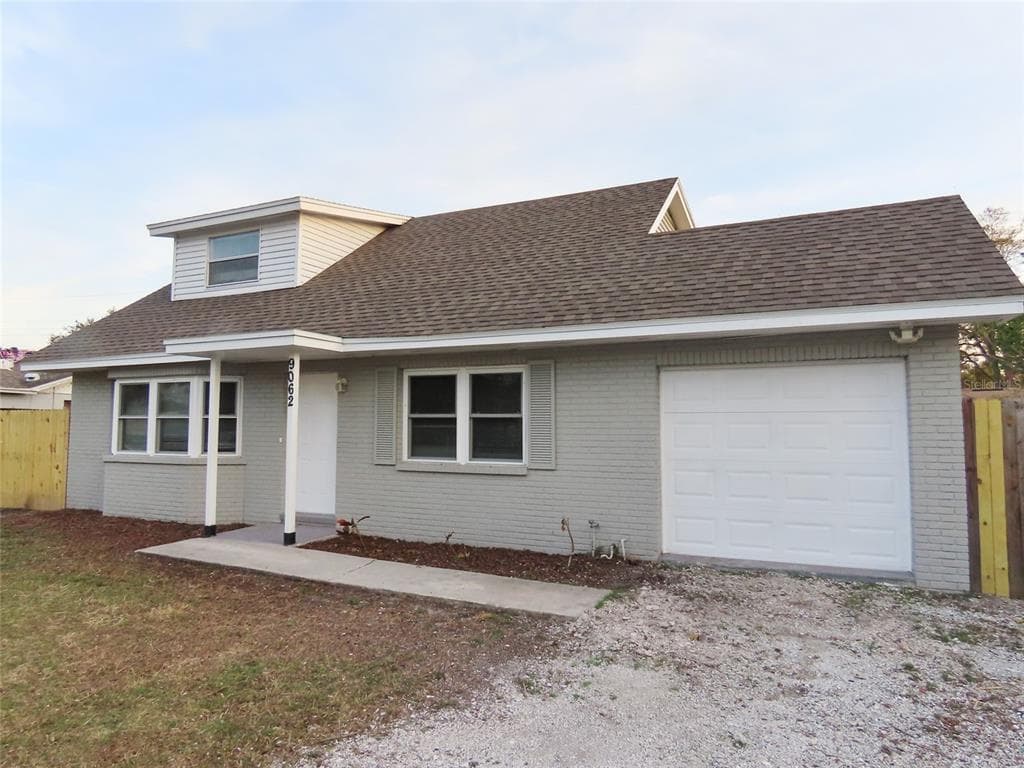 9062 SUNRISE DRIVE LARGO, FL 33773