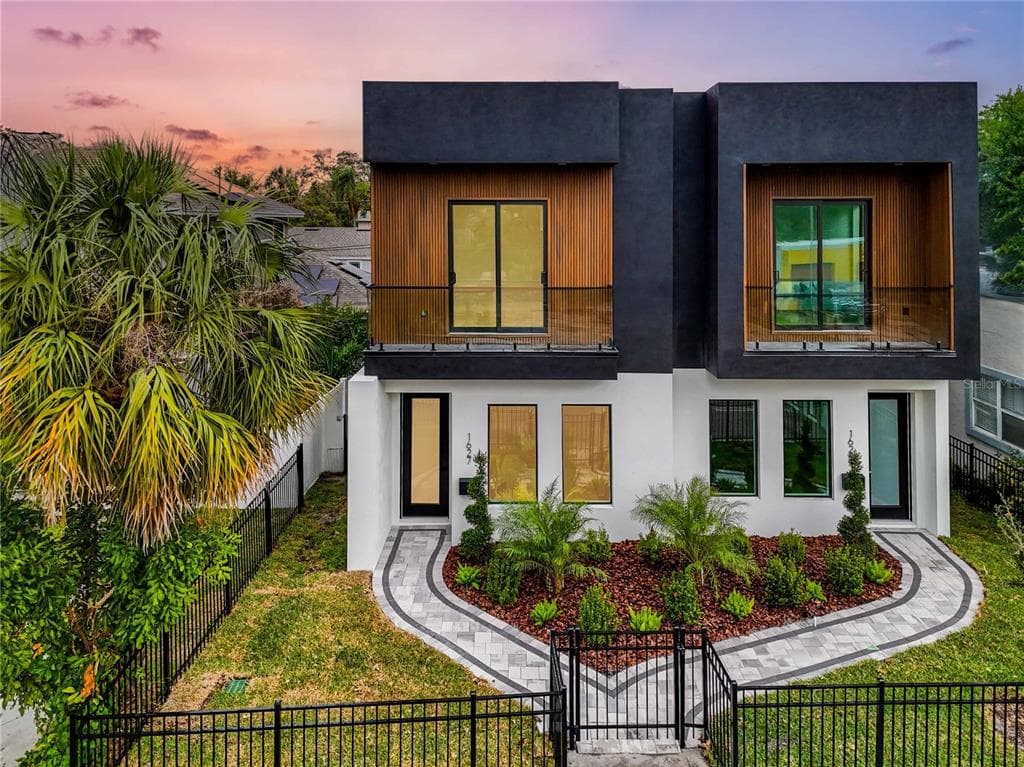1627 9TH AVENUE N ST PETERSBURG, FL 33713