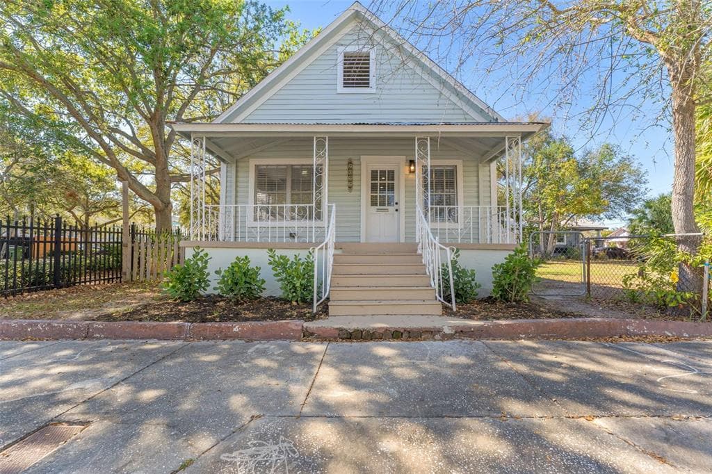 2022 N 11TH STREET TAMPA, FL 33605