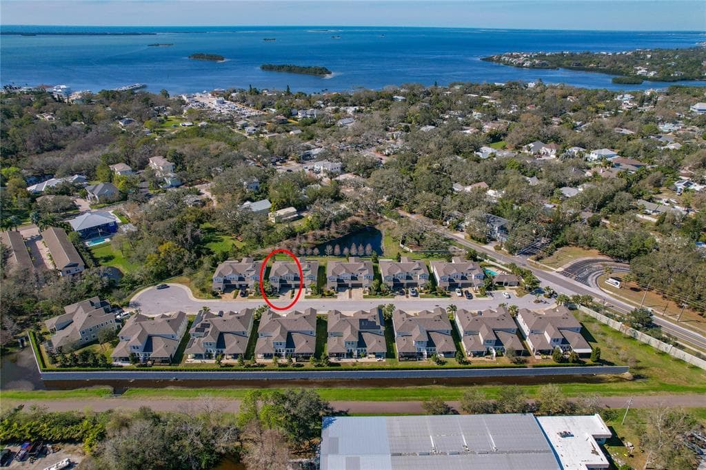 582 OZONA VILLAGE DRIVE PALM HARBOR, FL 34683
