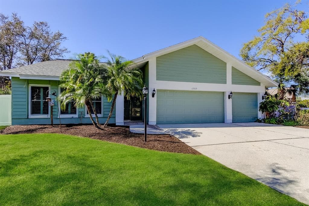 12009 STEPPINGSTONE BOULEVARD TAMPA, FL 33635