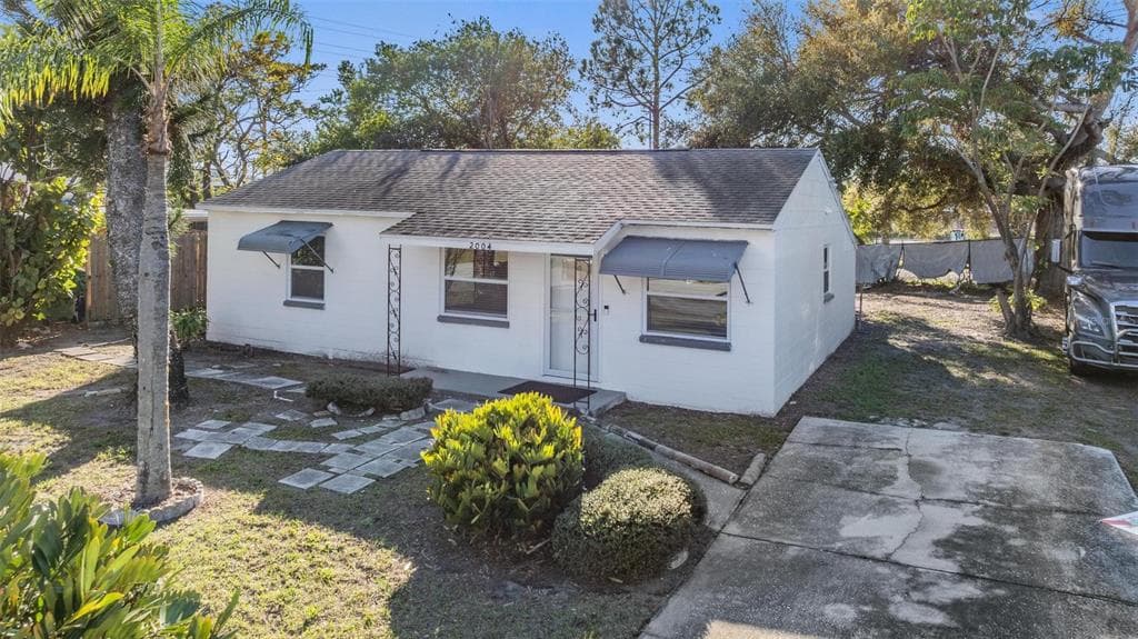 2004 N GRADY AVENUE TAMPA, FL 33607