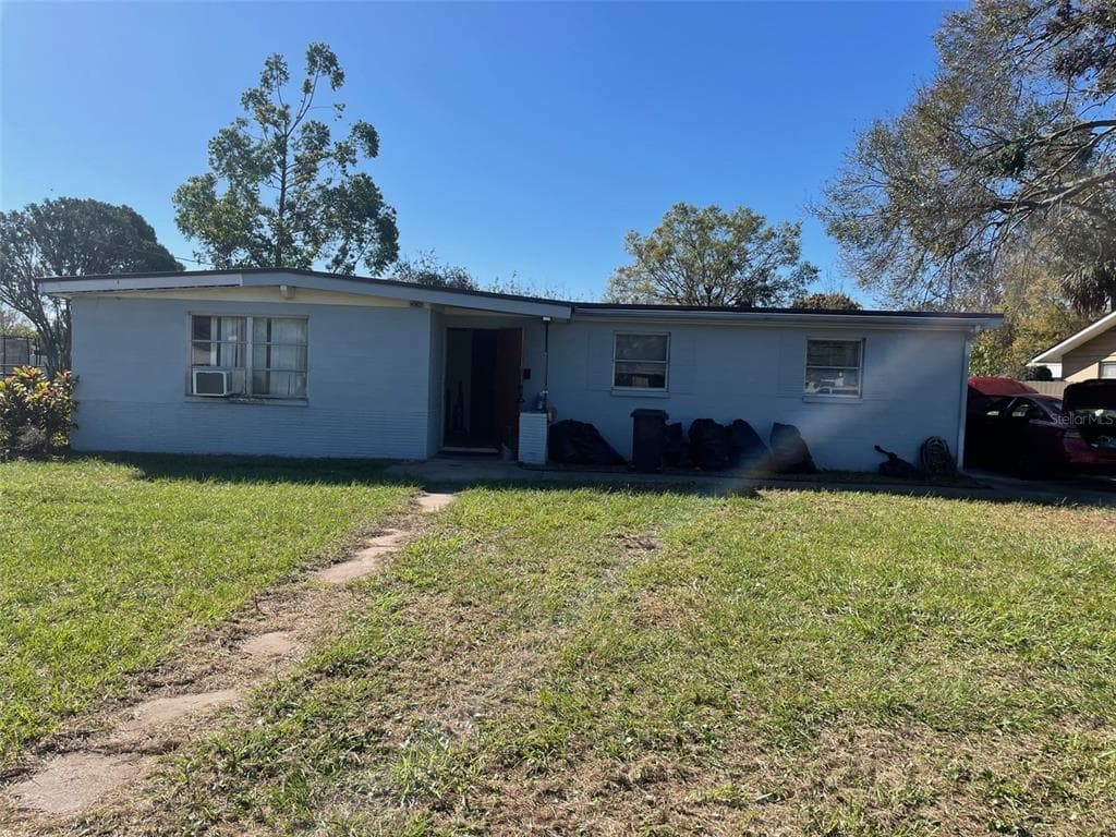 306 5TH AVENUE NW RUSKIN, FL 33570