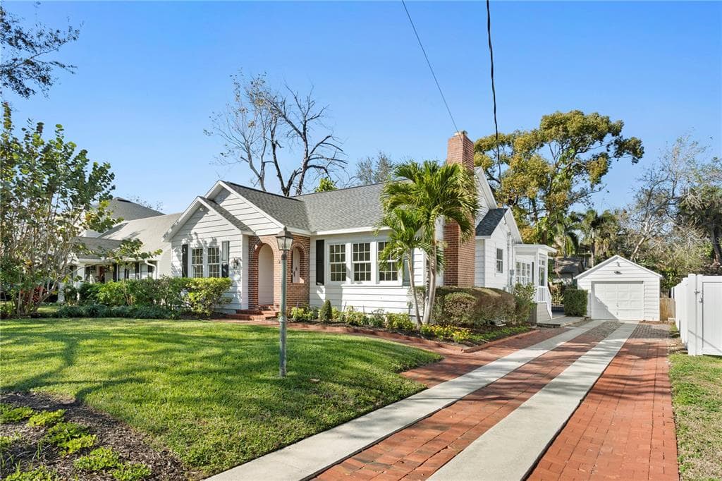 3115 W HARBOR VIEW AVENUE TAMPA, FL 33611