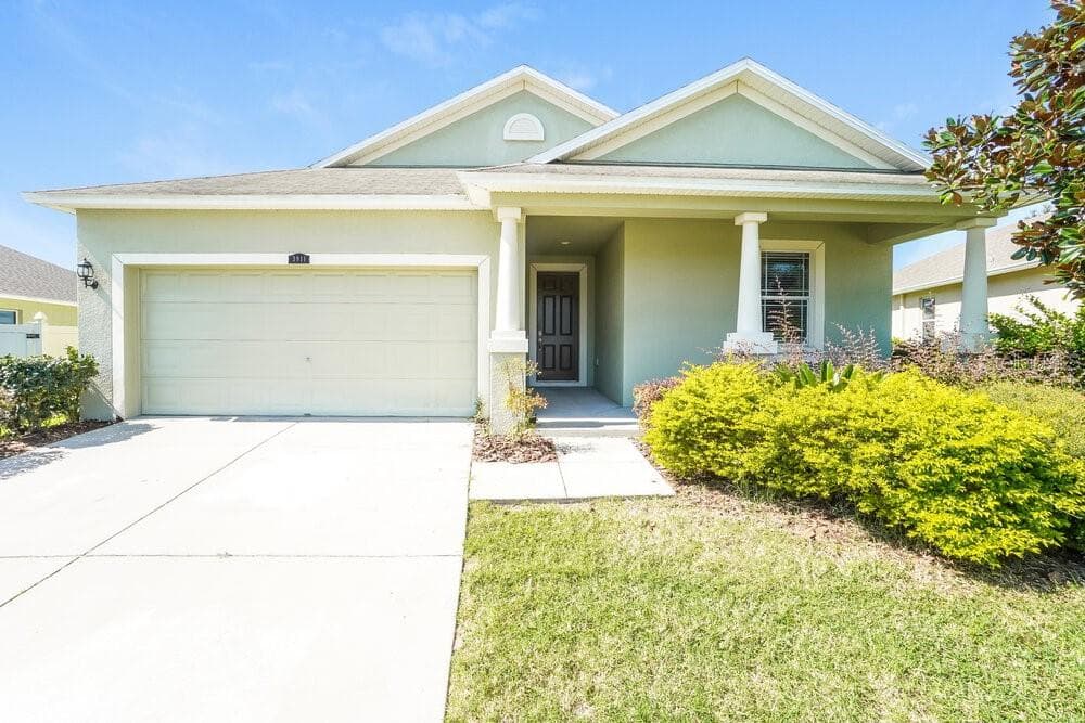 3911 CONSTANTINE LOOP WESLEY CHAPEL, FL 33543