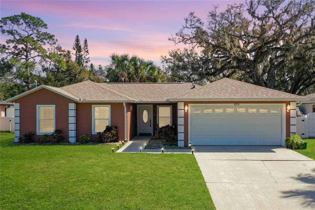 703 NEW YORK AVENUE SOUTH DAYTONA, FL 32119