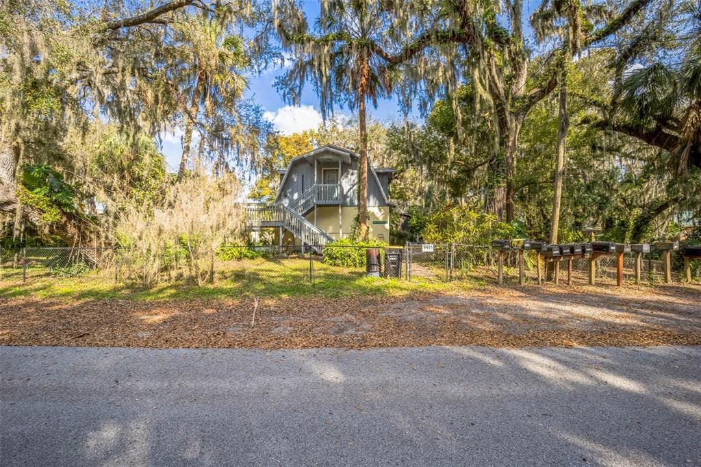 9401 CAT TRACK TRAIL LAKE WALES, FL 33898