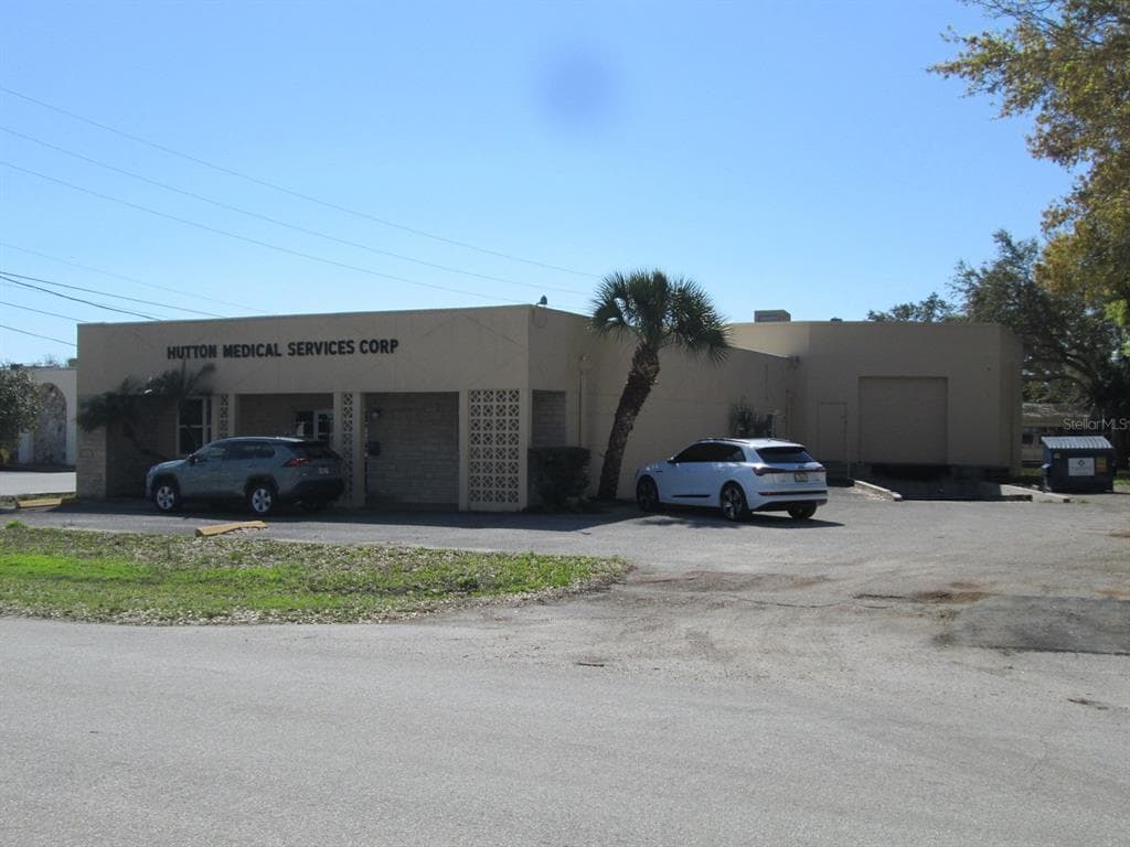 2051 RANGE ROAD CLEARWATER, FL 33765