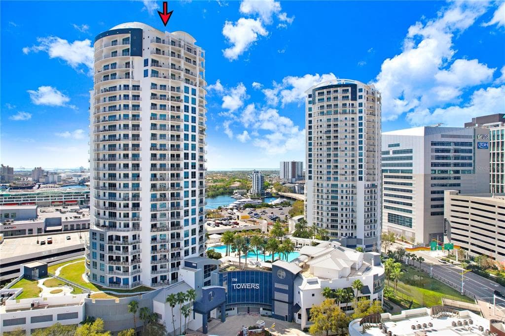 1209 E CUMBERLAND AVENUE UNIT 1703 TAMPA, FL 33602