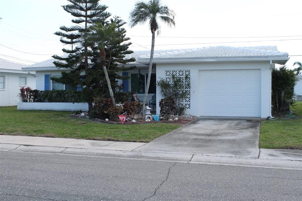3710 98TH AVENUE N PINELLAS PARK, FL 33782
