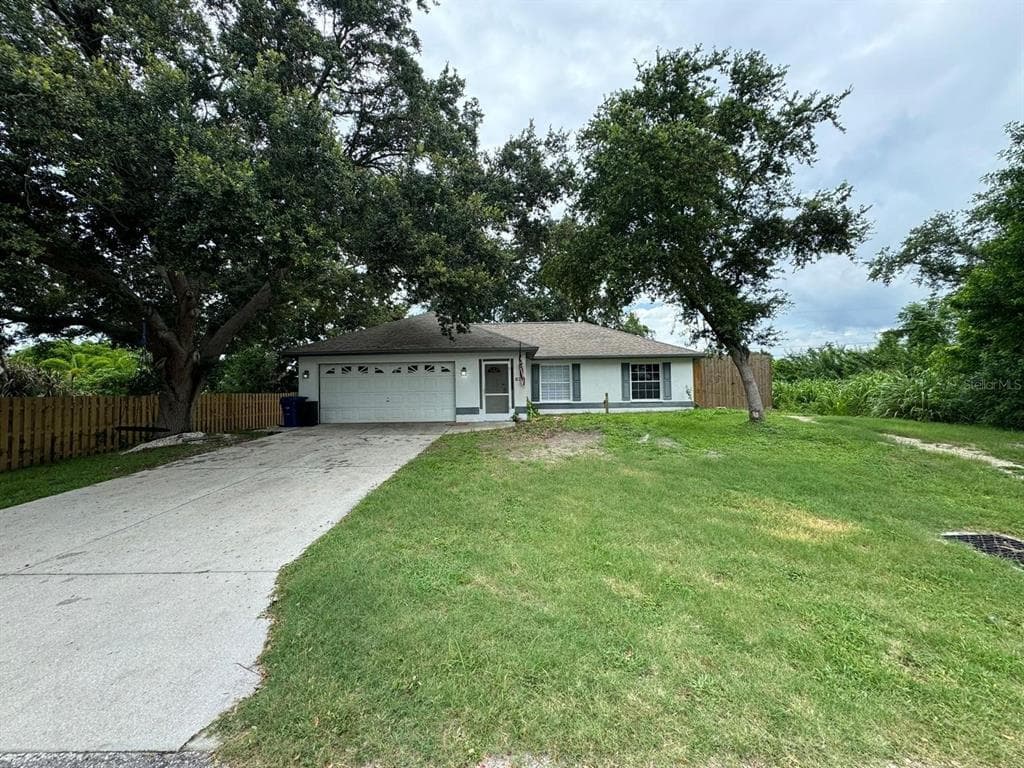 630 SOUTHLAND ROAD VENICE, FL 34293