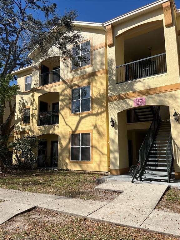 5616 PINNACLE HEIGHTS CIRCLE UNIT 103 TAMPA, FL 33624