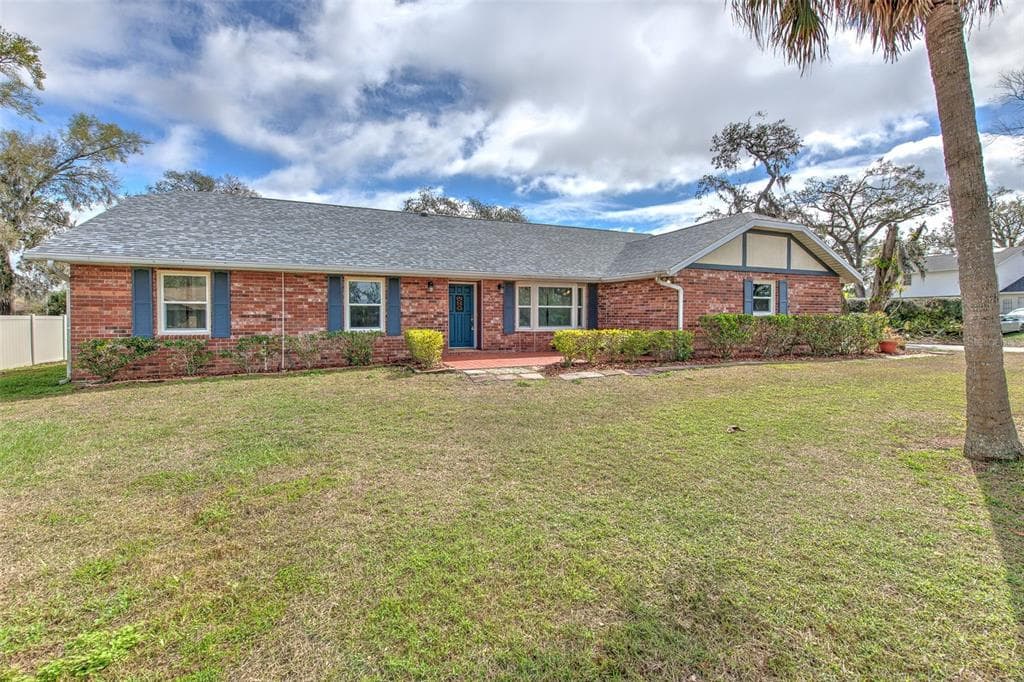 1209 THOMAS JACOBS PLACE BRANDON, FL 33510