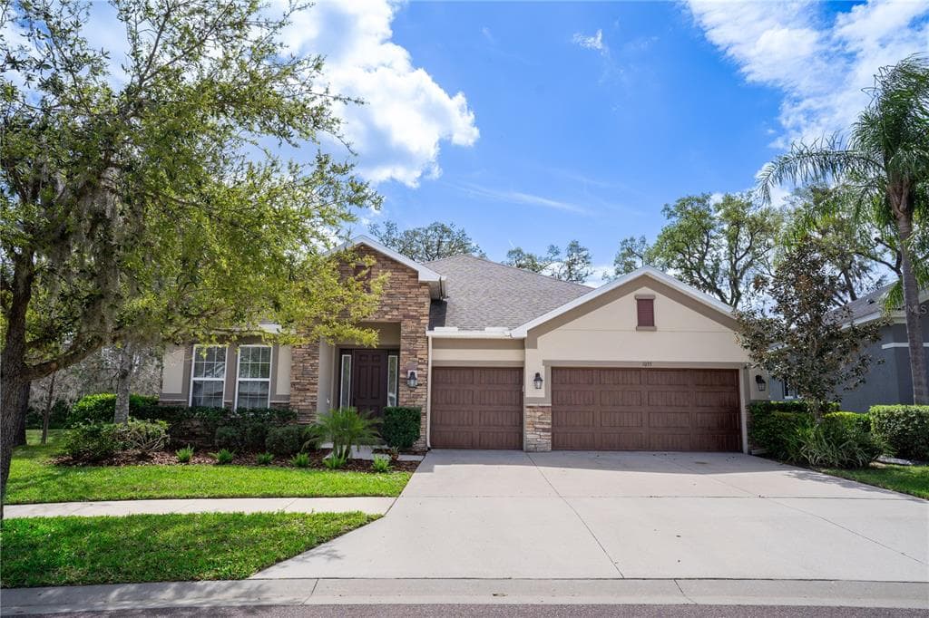 1033 TRACEY ANN LOOP