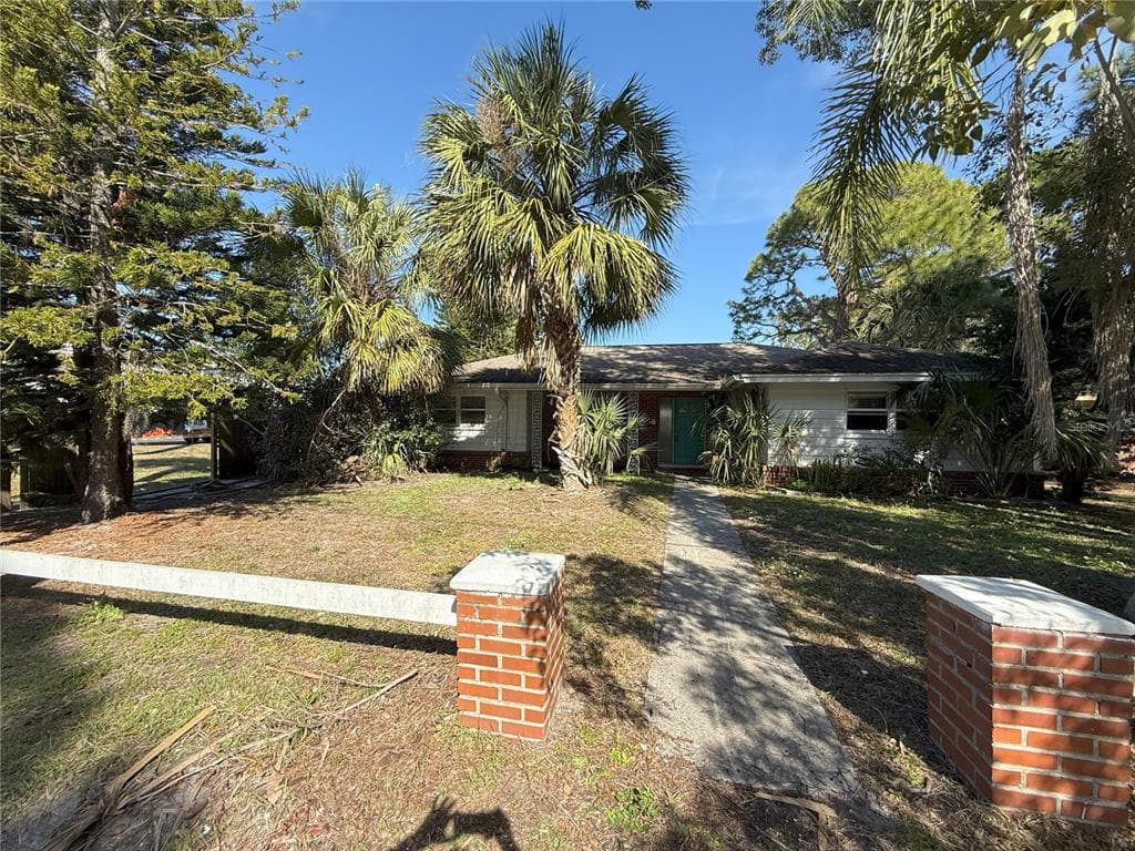 5311 LUNA VISTA DRIVE NEW PORT RICHEY, FL 34652