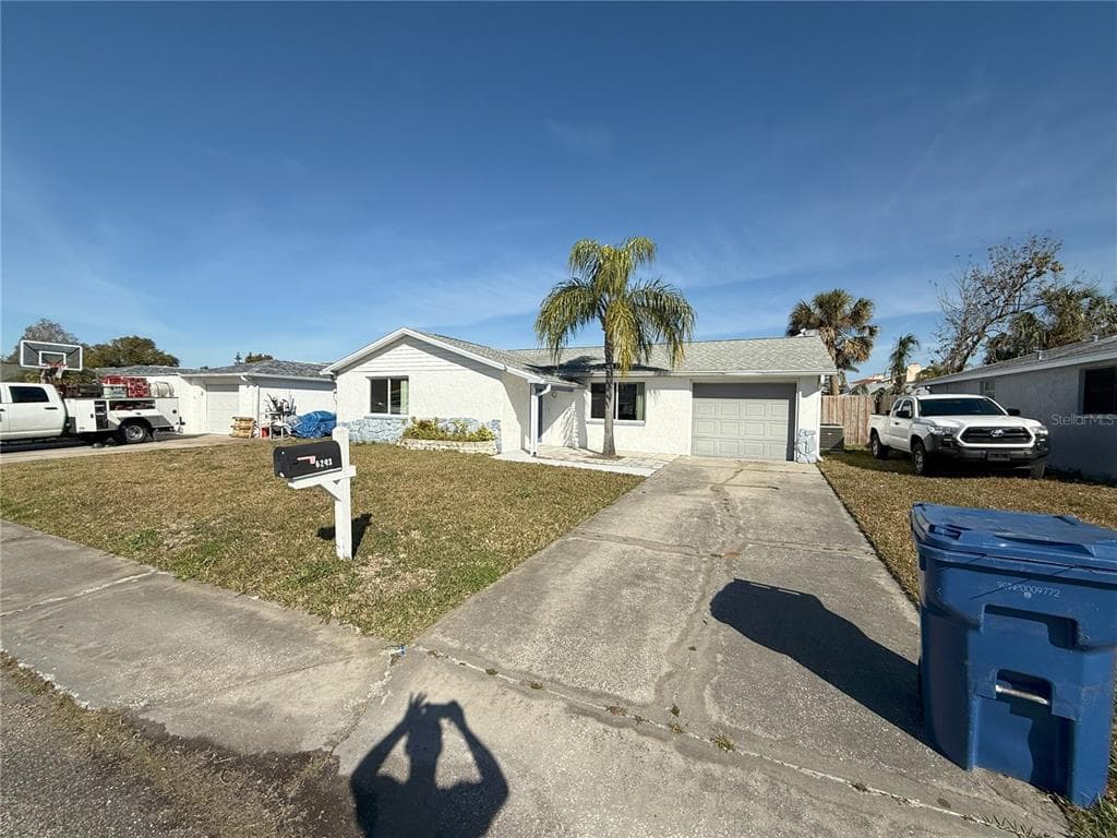 6241 SEABREEZE DRIVE PORT RICHEY, FL 34668