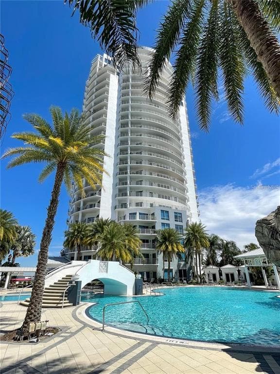 1209 E CUMBERLAND AVENUE UNIT 2406 TAMPA, FL 33602