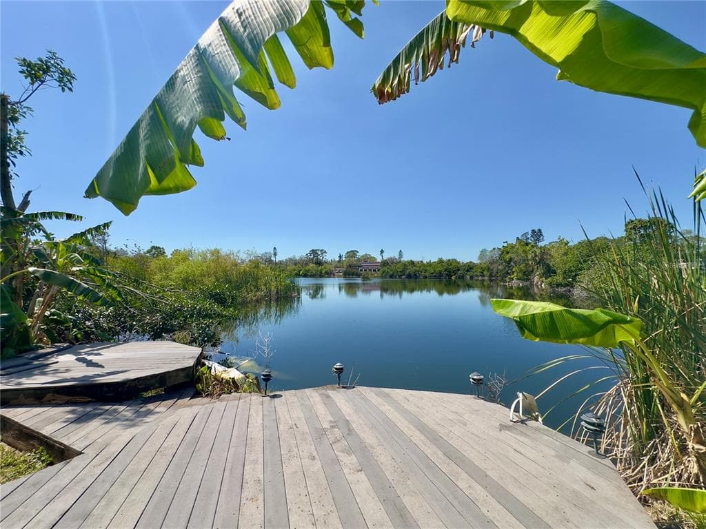 5127 11TH ST W BRADENTON, FL 34207