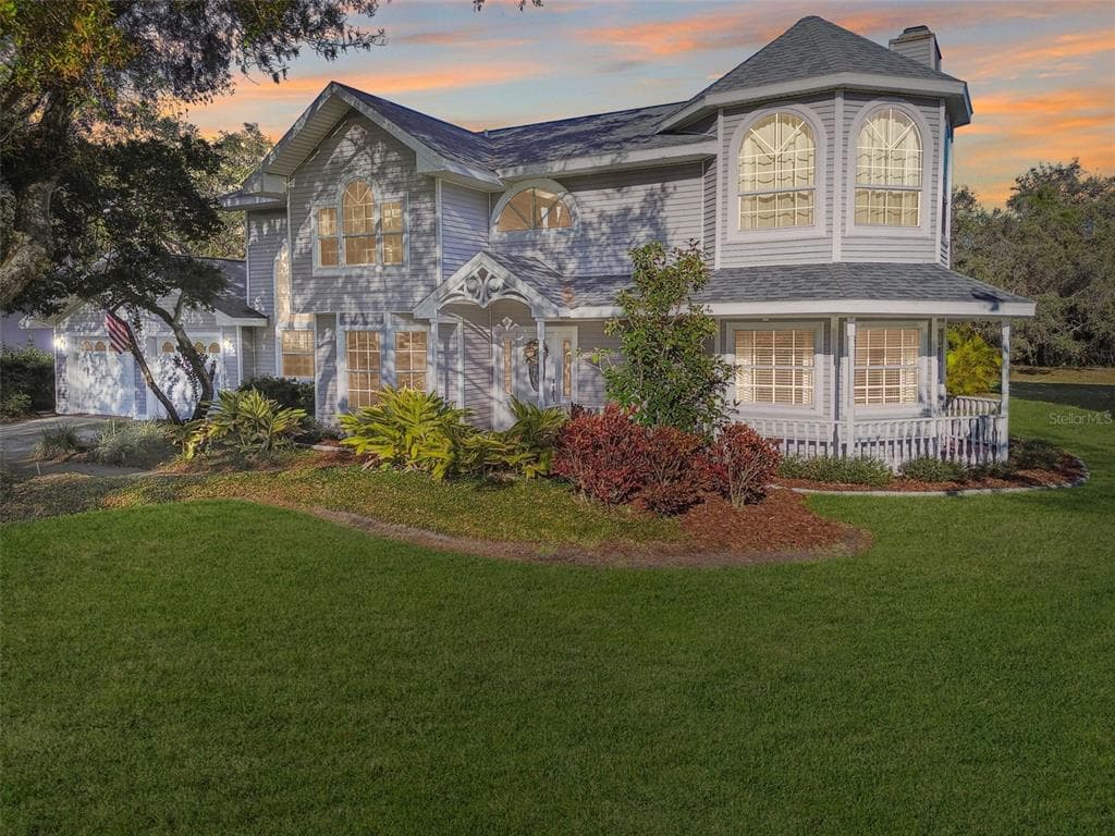 979 WEATHERSFIELD DRIVE DUNEDIN, FL 34698