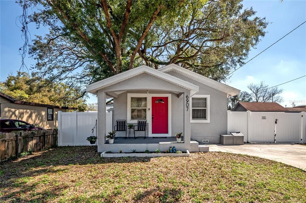 6907 N 12TH STREET TAMPA, FL 33604
