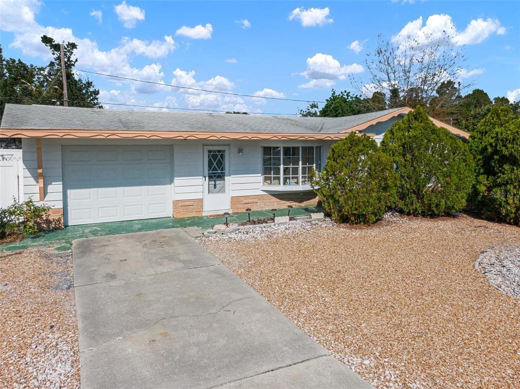 3539 BRADFORD DRIVE HOLIDAY, FL 34691
