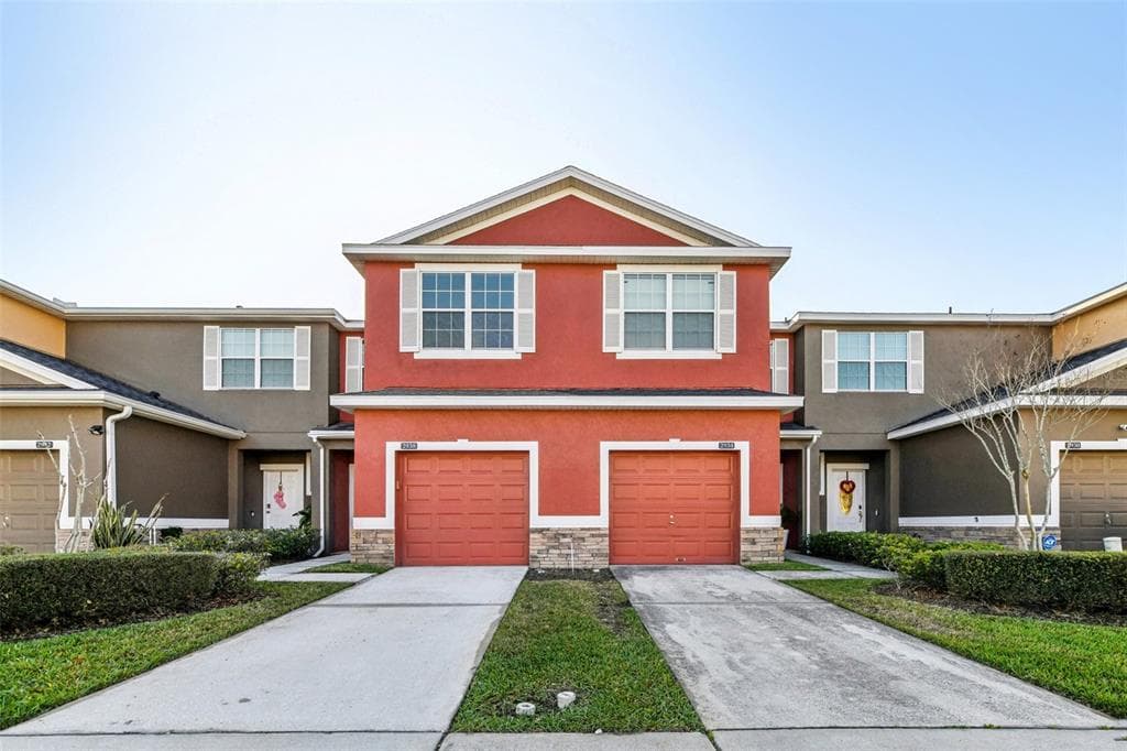 2938 RODRICK CIRCLE ORLANDO, FL 32824