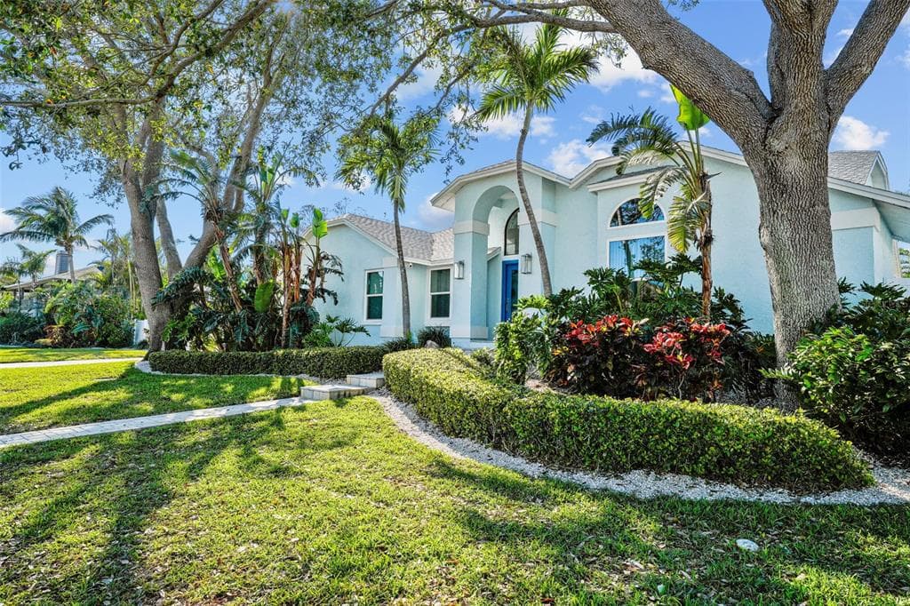 436 3RD AVENUE N TIERRA VERDE, FL 33715