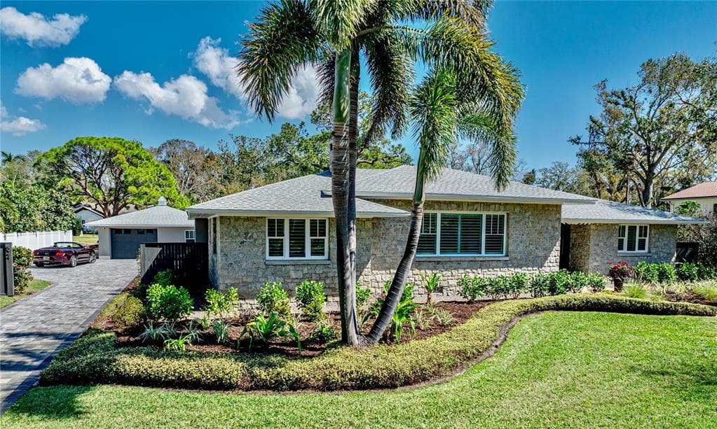 524 PARK STREET S ST PETERSBURG, FL 33707