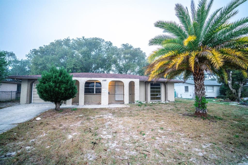 11521 MEREDITH LANE PORT RICHEY, FL 34668