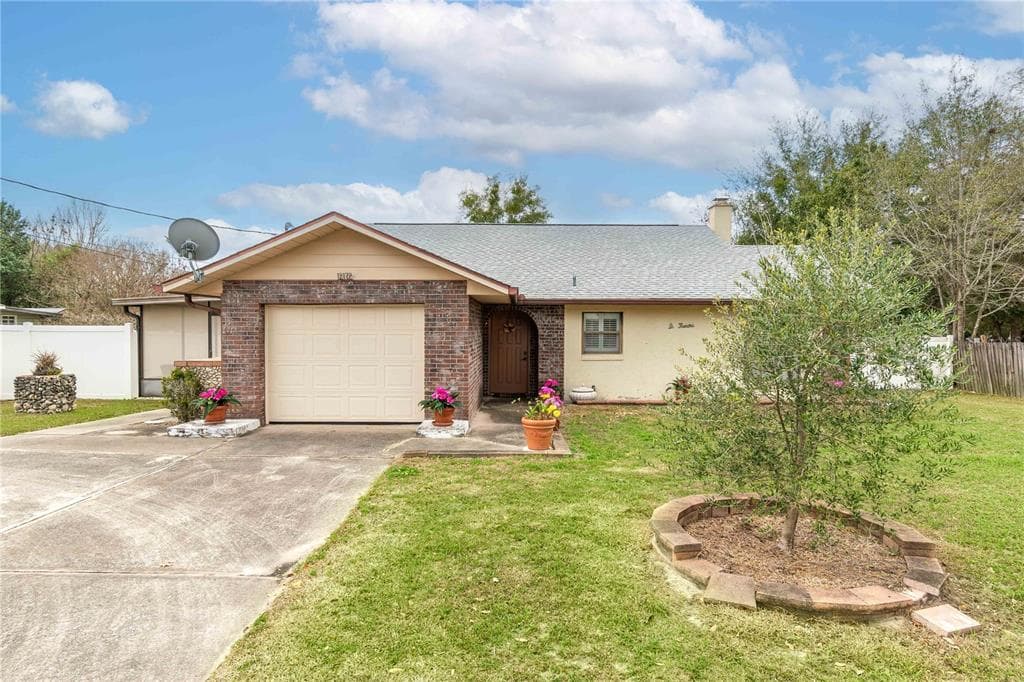 12172 SE 96TH TERRACE BELLEVIEW, FL 34420