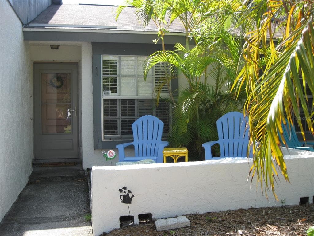 665 RODEO DRIVE LARGO, FL 33771