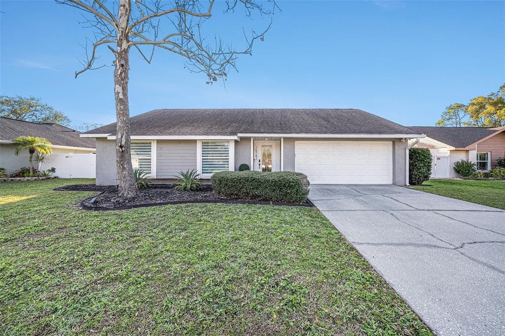 15742 SCRIMSHAW DRIVE TAMPA, FL 33624