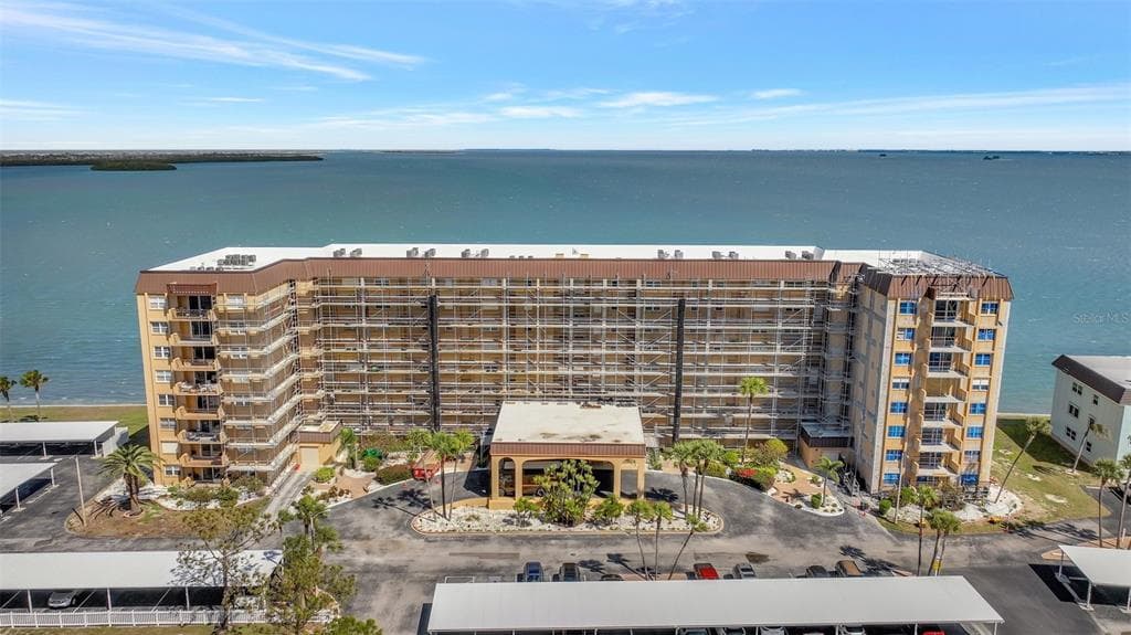 9 HAIG PLACE UNIT 310 DUNEDIN, FL 34698