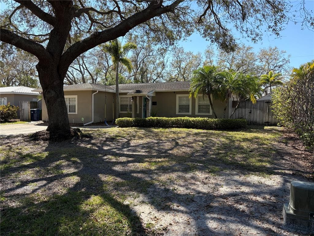 3609 S GARDENIA AVENUE TAMPA, FL 33629