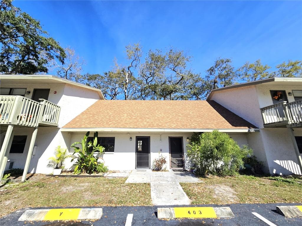 2134 BRADFORD STREET UNIT 403 CLEARWATER, FL 33760