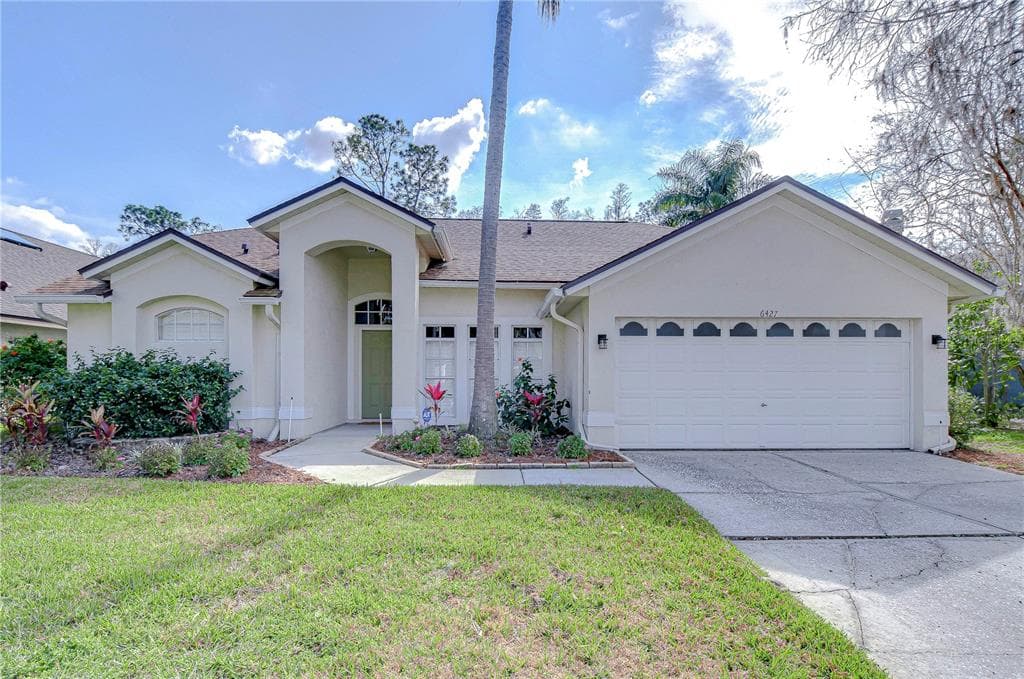6427 WEATHERWOOD CIRCLE WESLEY CHAPEL, FL 33545