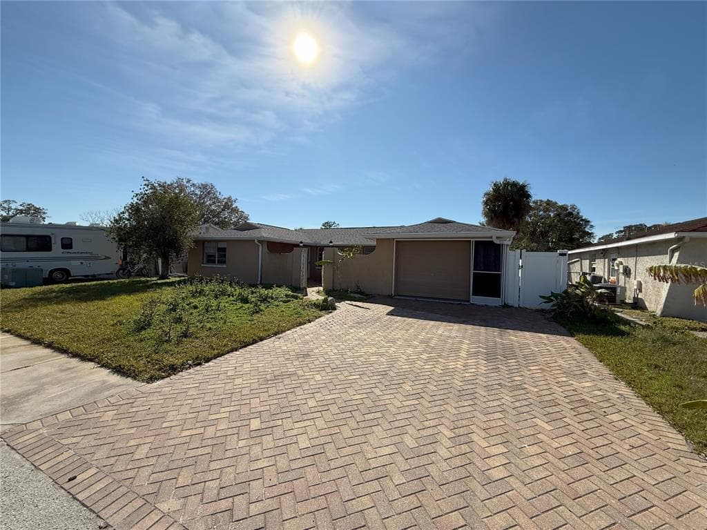 6120 SEABREEZE DRIVE PORT RICHEY, FL 34668