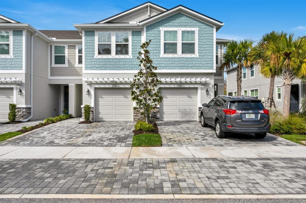 8355 WILDFLOWER GLEN AVENUE ODESSA, FL 33556