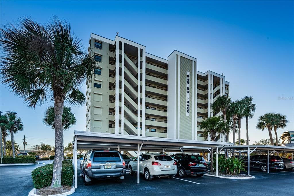 2530 GARY CIR UNIT 401