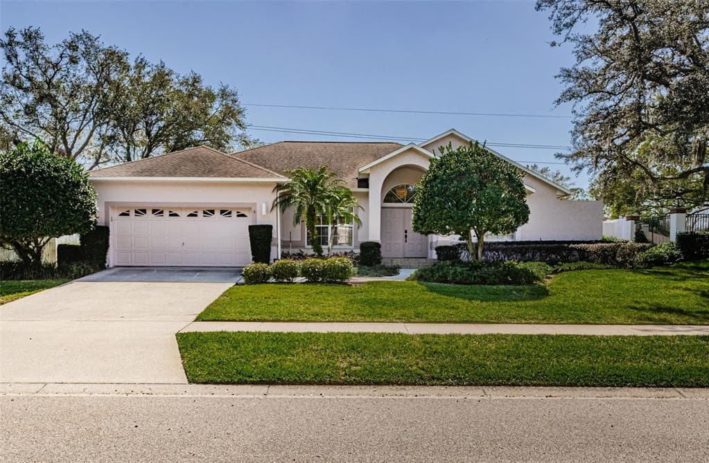 6305 S QUEENSWAY DRIVE TEMPLE TERRACE, FL 33617