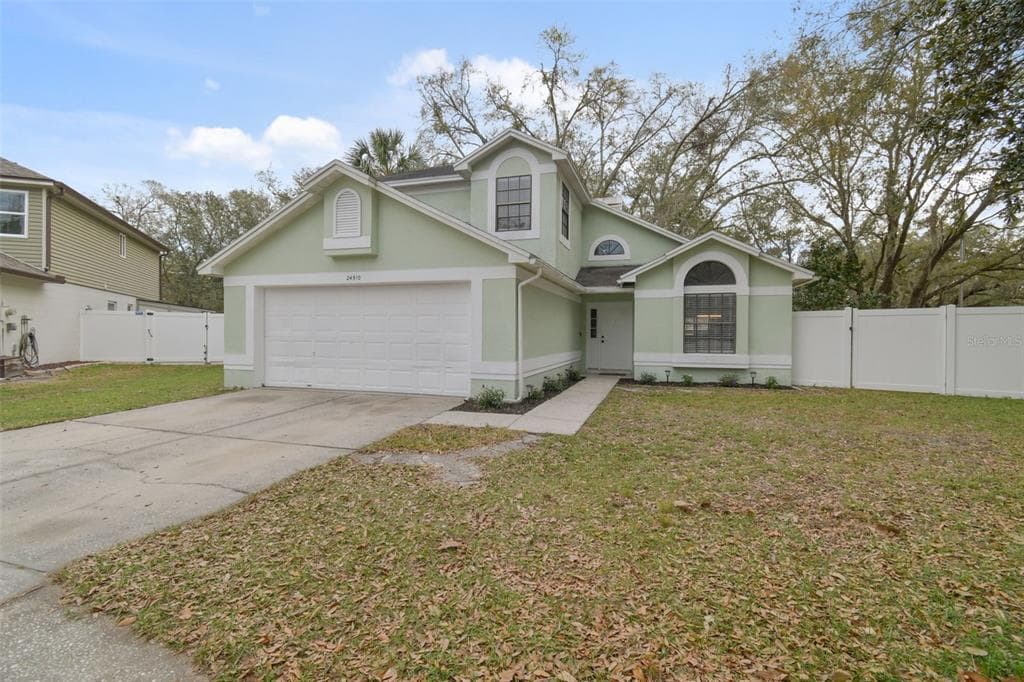 24510 MASON COURT LUTZ, FL 33559