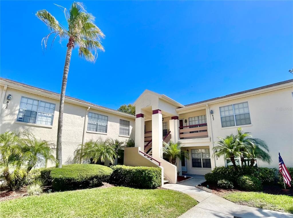 7900 HARDWICK DRIVE UNIT 813 NEW PORT RICHEY, FL 34653