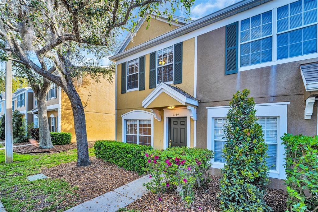 1154 KENNEWICK COURT WESLEY CHAPEL, FL 33543