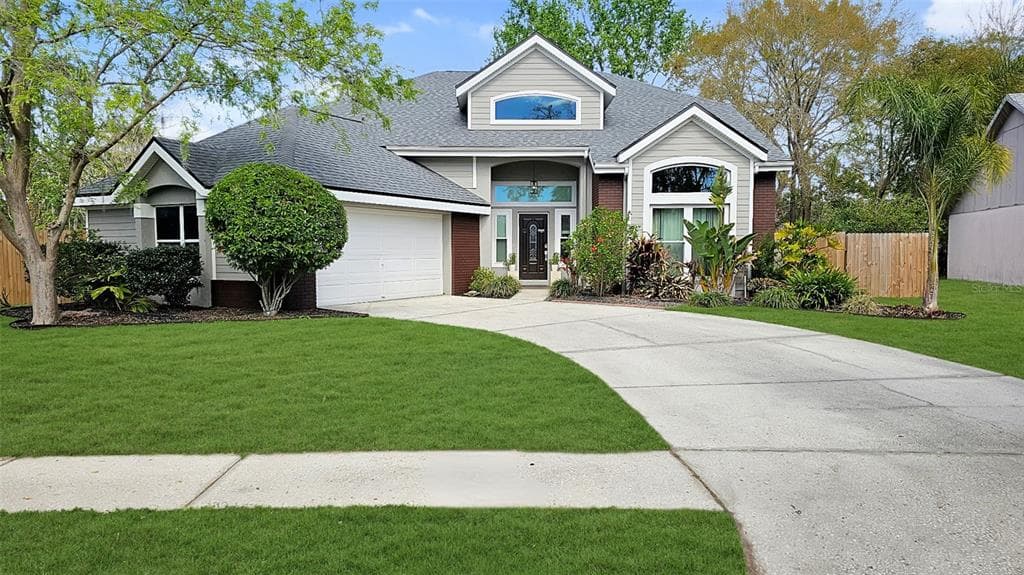9214 DAYFLOWER DRIVE TAMPA, FL 33647
