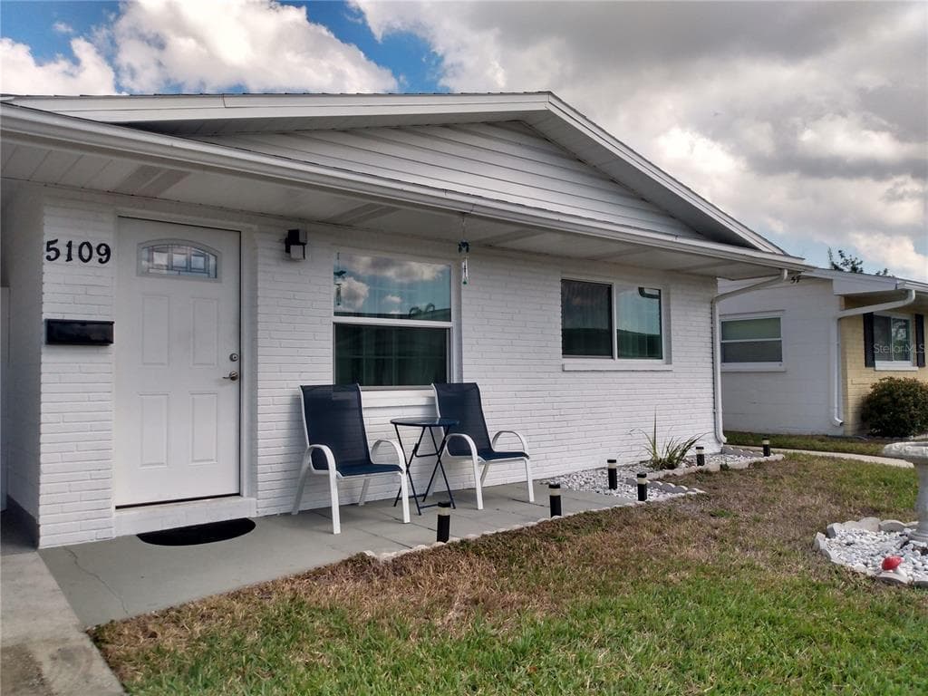 5109 LILY STREET N UNIT 204